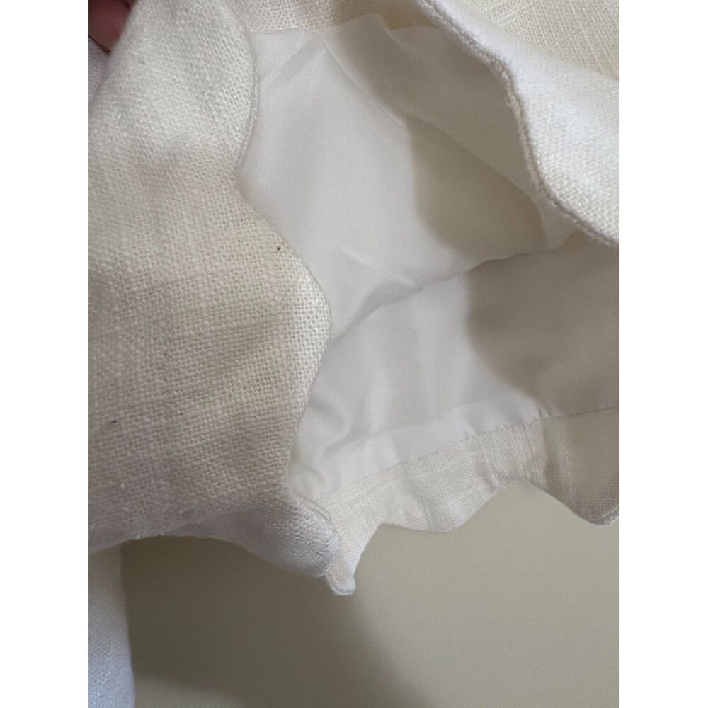 Alice Collection ivory fully lined linen shorts Size 2 scalloped bottom - Picture 3 of 8